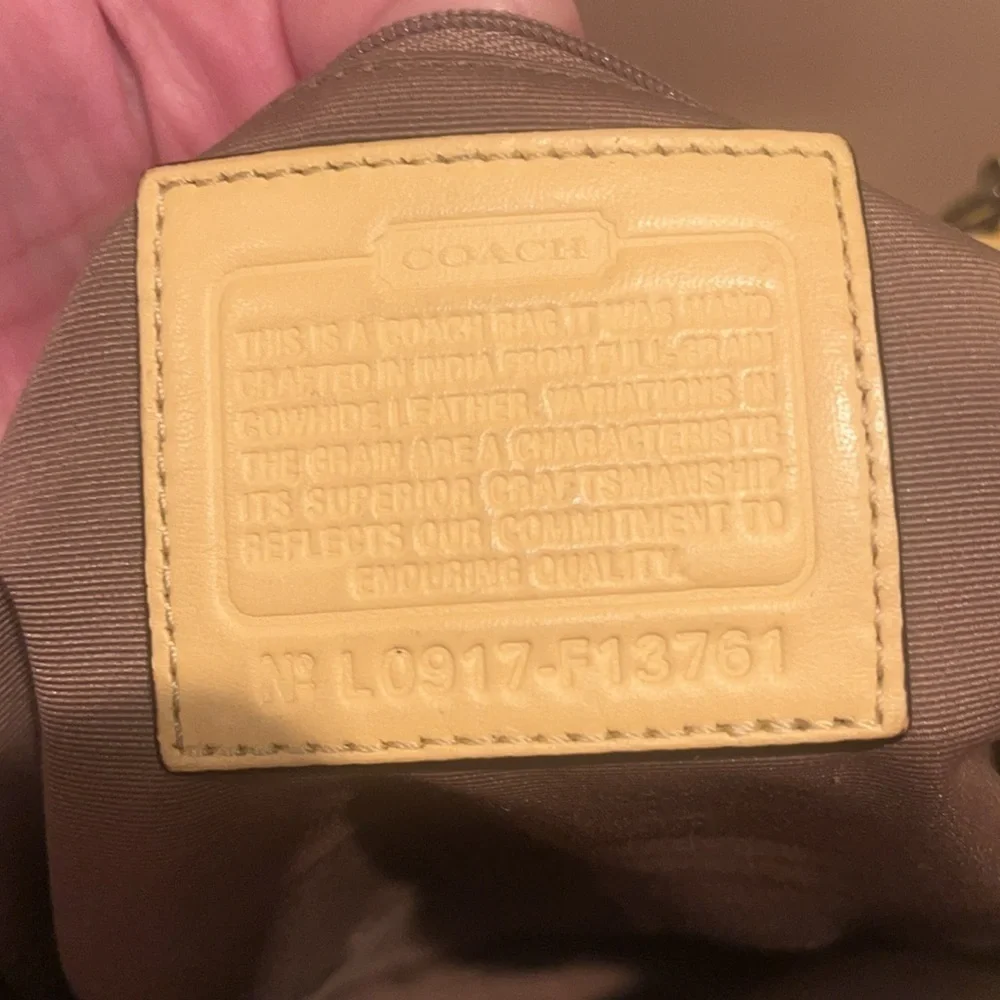 Coach yellow patent leather tote handbag/ preowned OS
